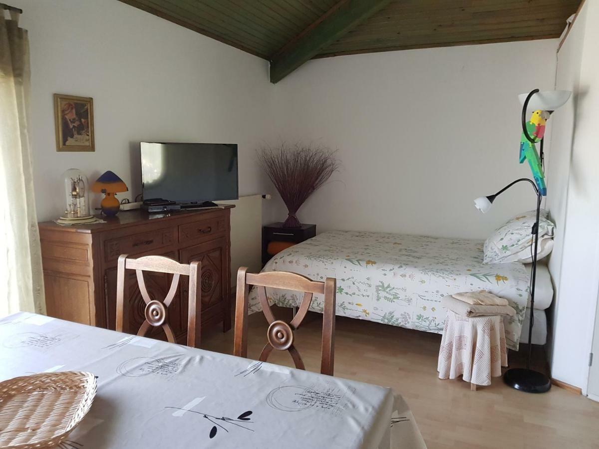 Villa Le Rabailly Merenvielle Bagian luar foto